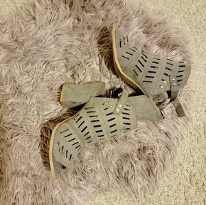 Christian Siriano Gray Block Sandals